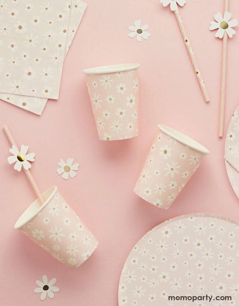 Daisy Paper Party Cups – 7.8 oz Set of 8 for Spring & Easter